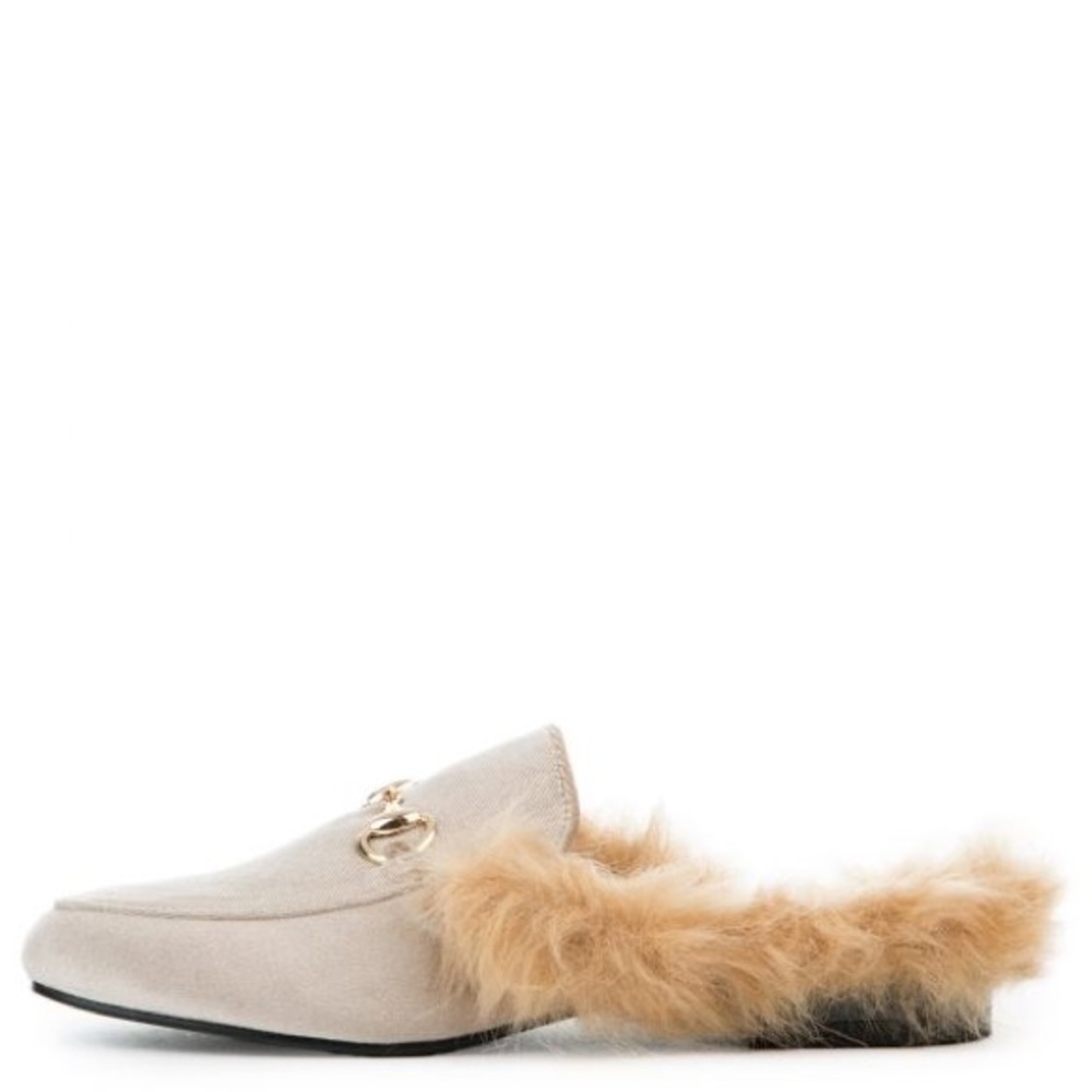 YOUR MAJESTY FAUX FUR VELVET LOAFER SLIDES SIZE 7 - Picture 4 of 6